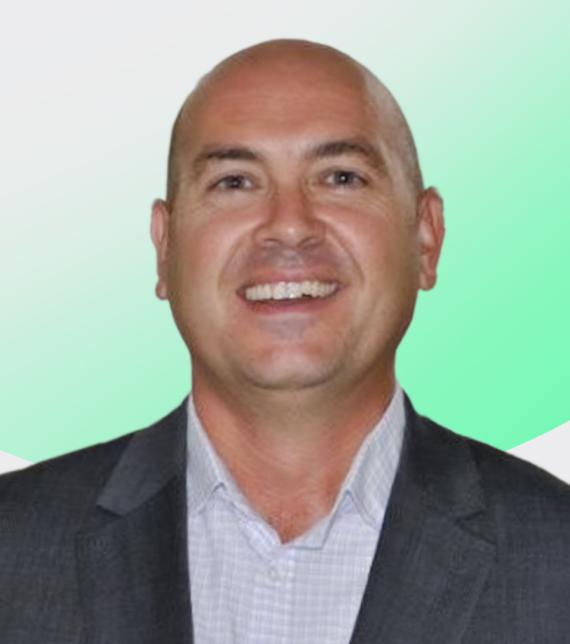 Headshot of Steve Wilshaw